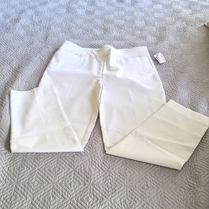 Ladies NWT white pull on pants with comfort waist line
